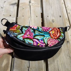 Hiptipico Black Leather & embroidered sling/belt bag